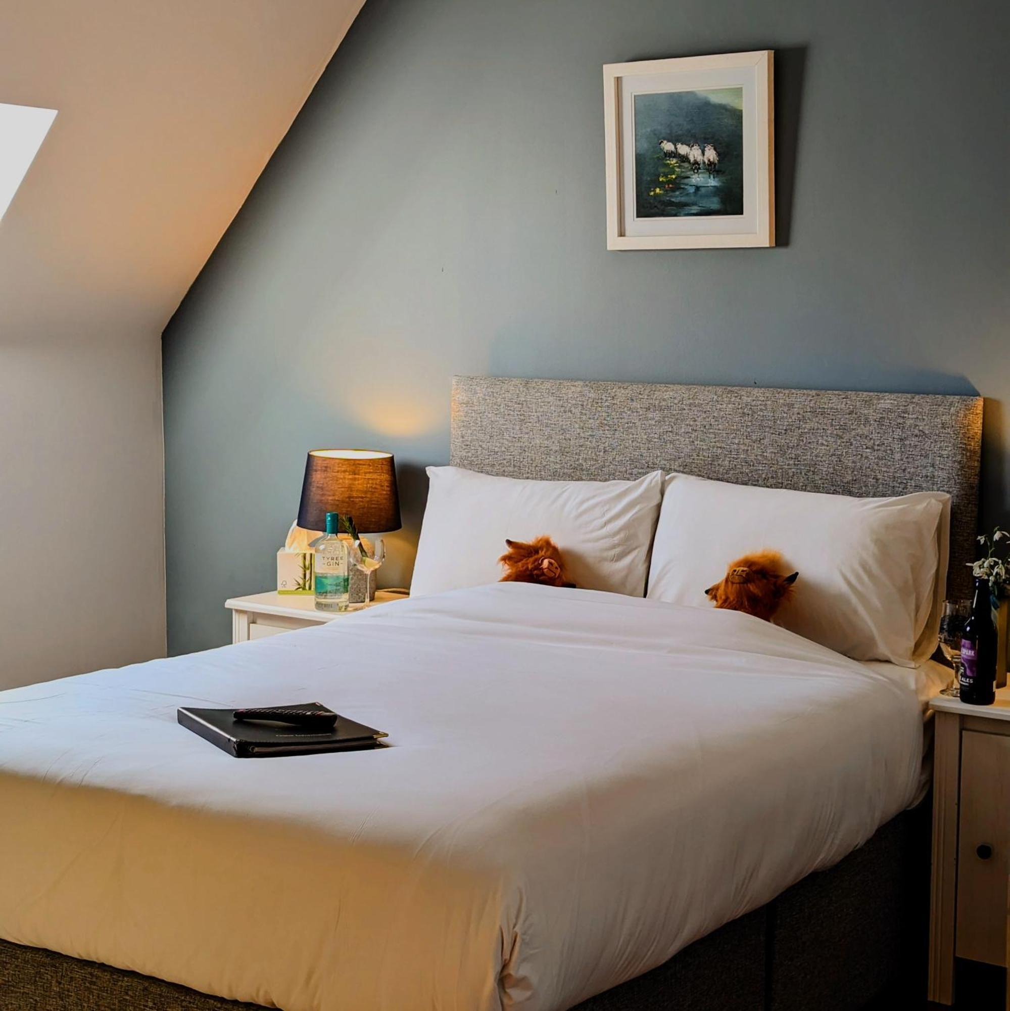 Ben Cruachan Inn - Restaurant, Pub With Rooms Loch Awe Esterno foto